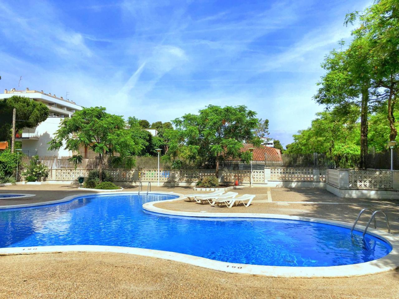 Juniper Appartement Salou Buitenkant foto